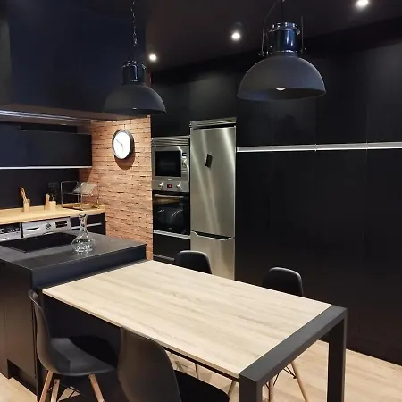 Bed & Breakfast La Cuevona De Gijon-cimadevilla